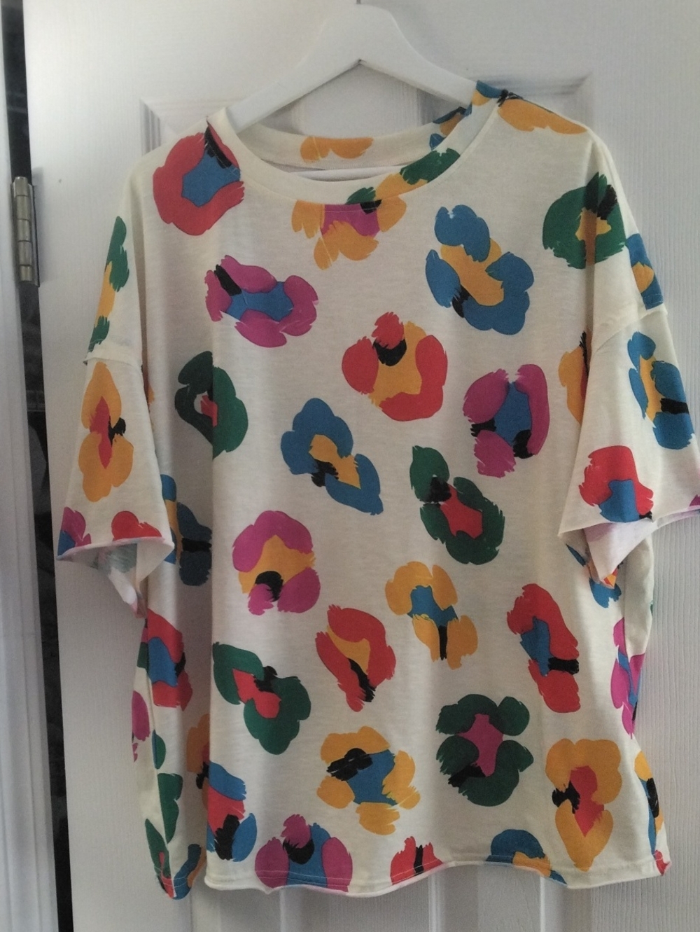 Colorful Abstract Leopard Print Tee